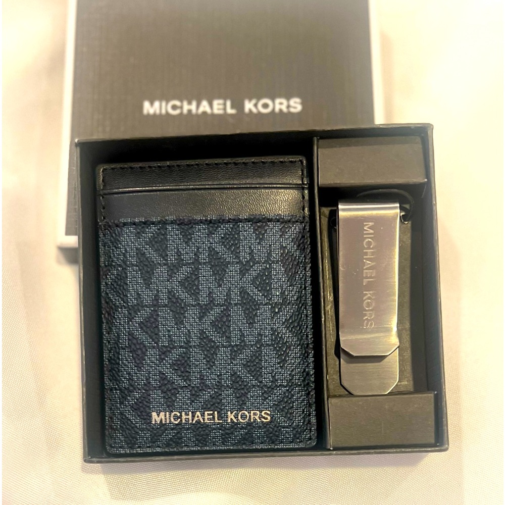 NEW in box, Michael Kors men’s slim credit card holder with money clip